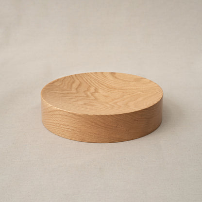 Medium Catchall Dish in oak