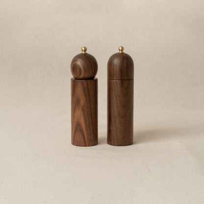 Pepper and Salt Mill Pair in walnut