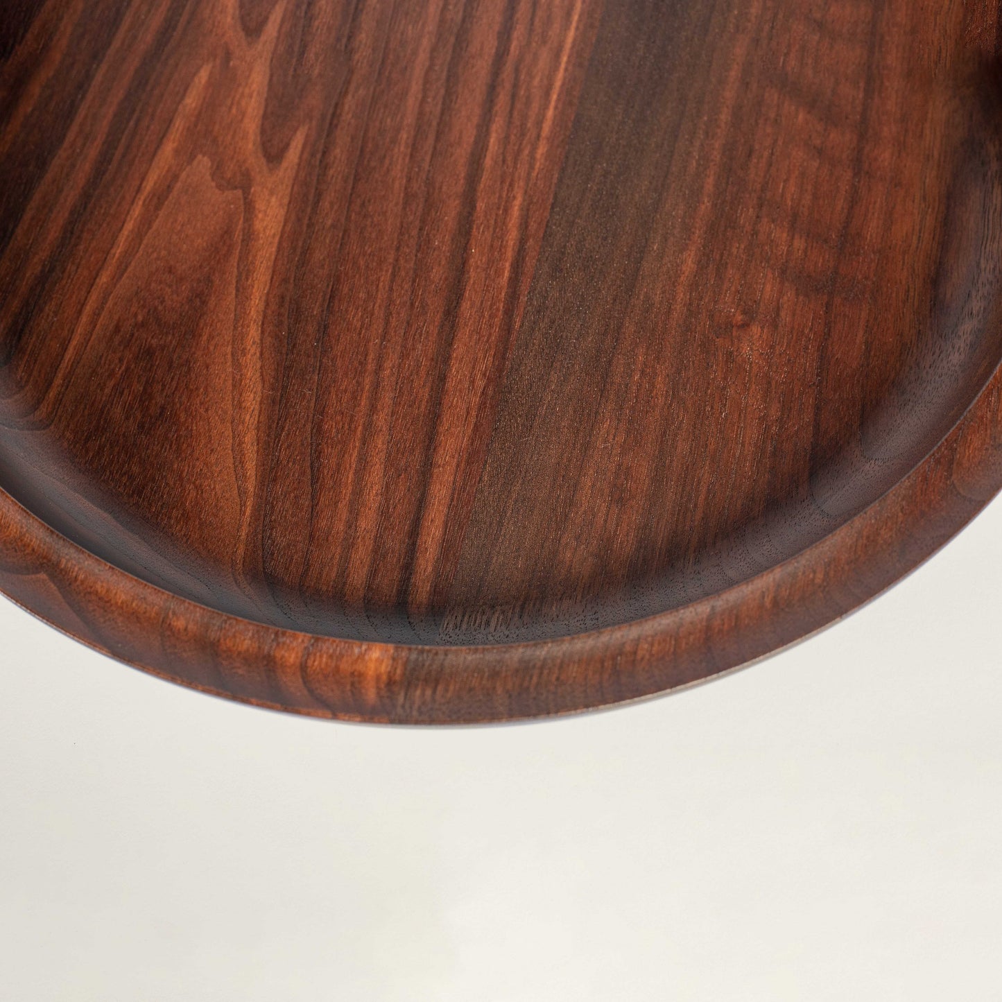 Serving Bowl in walnut